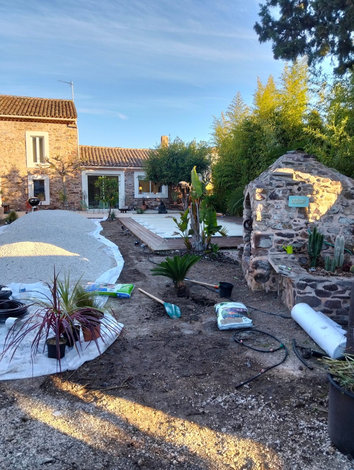 Transformation du jardin en cours de chantier